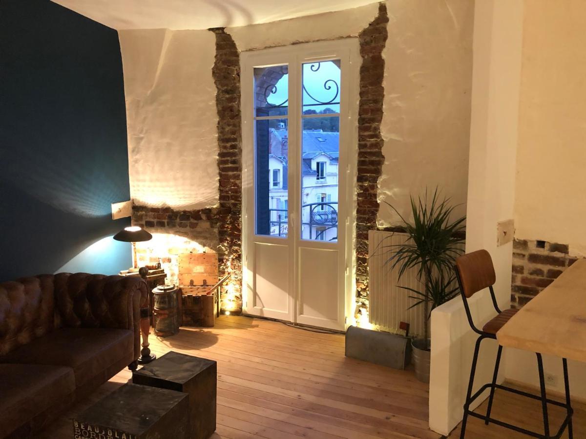 Appartement Avec Balcon - Vue Mer - 100M De La Plage - Hypercentre - 55M2 Villers-sur-Mer Kültér fotó