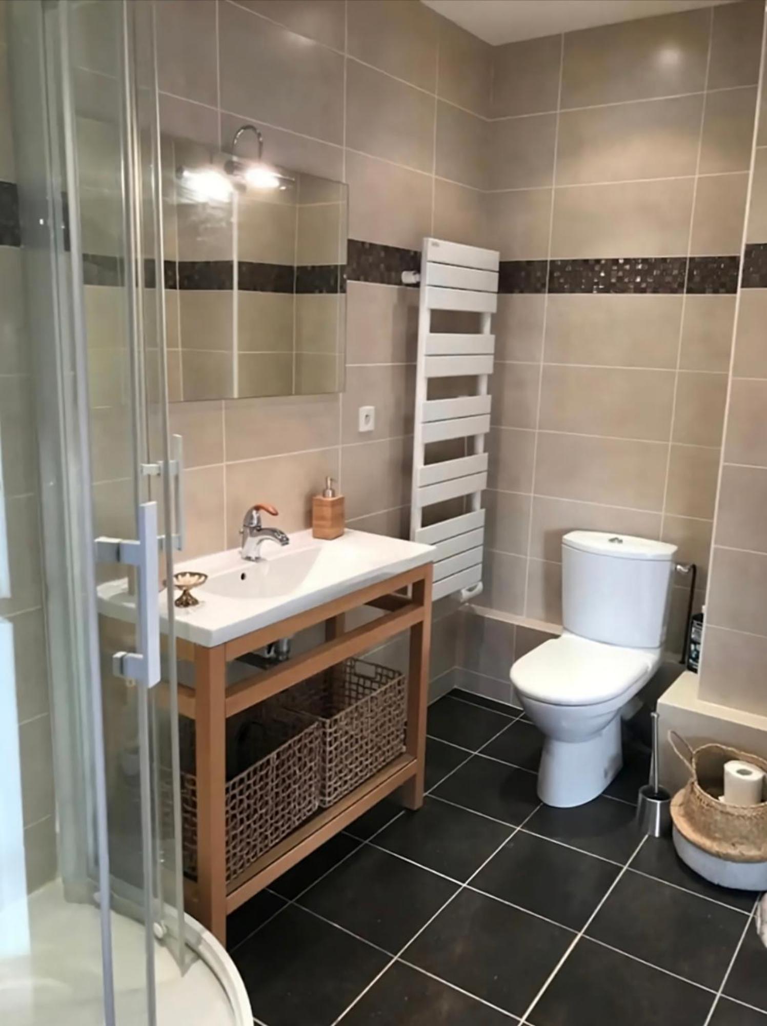 Appartement Avec Balcon - Vue Mer - 100M De La Plage - Hypercentre - 55M2 Villers-sur-Mer Kültér fotó