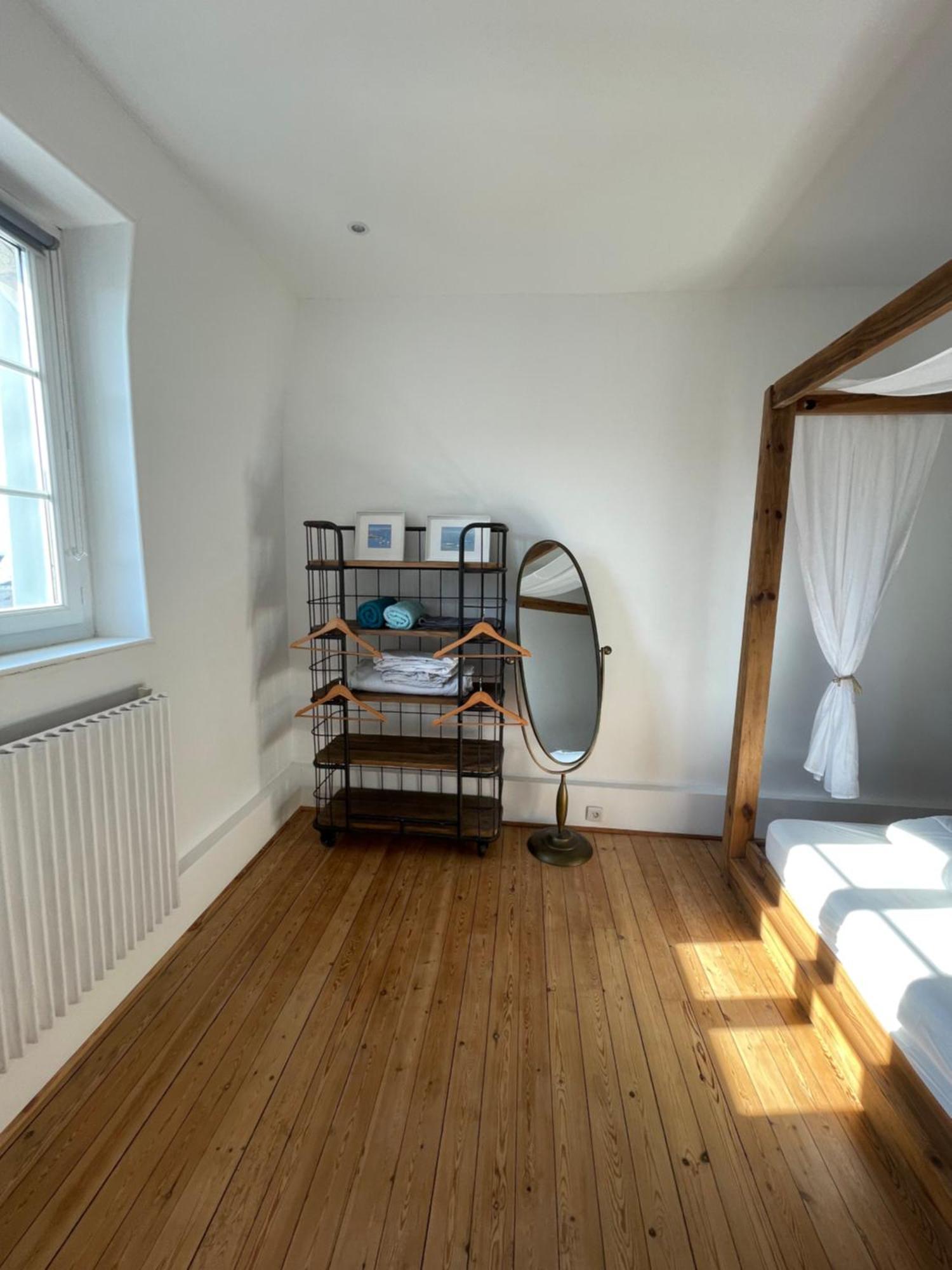 Appartement Avec Balcon - Vue Mer - 100M De La Plage - Hypercentre - 55M2 Villers-sur-Mer Kültér fotó